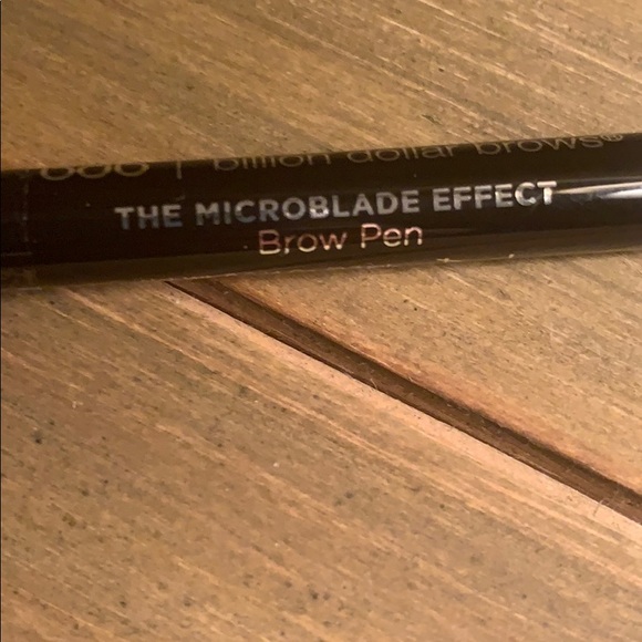 Billion Dollar Brow Other - Brow pen with microblade effects